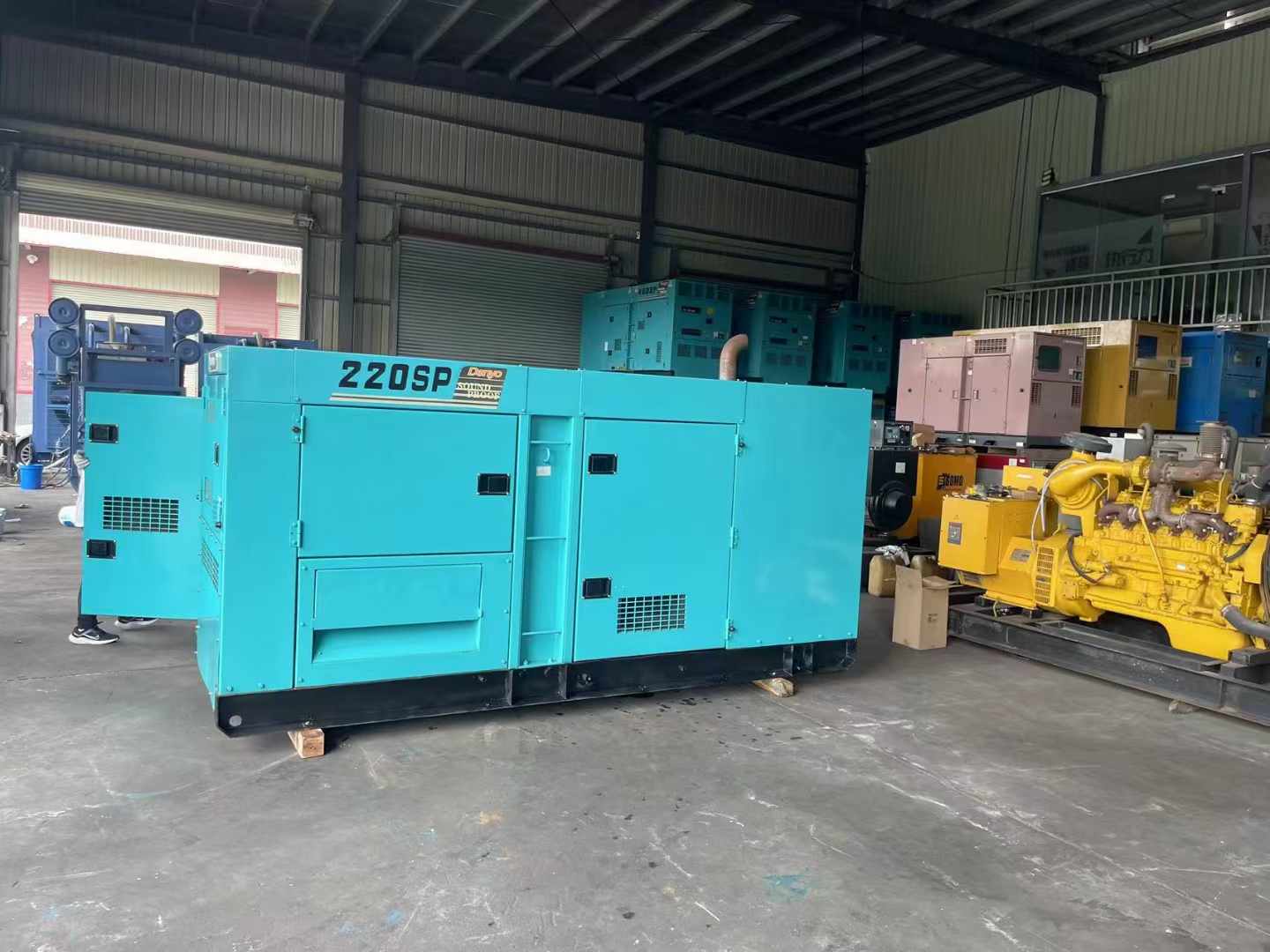 江州800kW 柴油发电机的输出电流波动范围是多少？